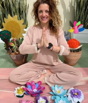 Karuna Espacio Bienestar clases Yoga niños